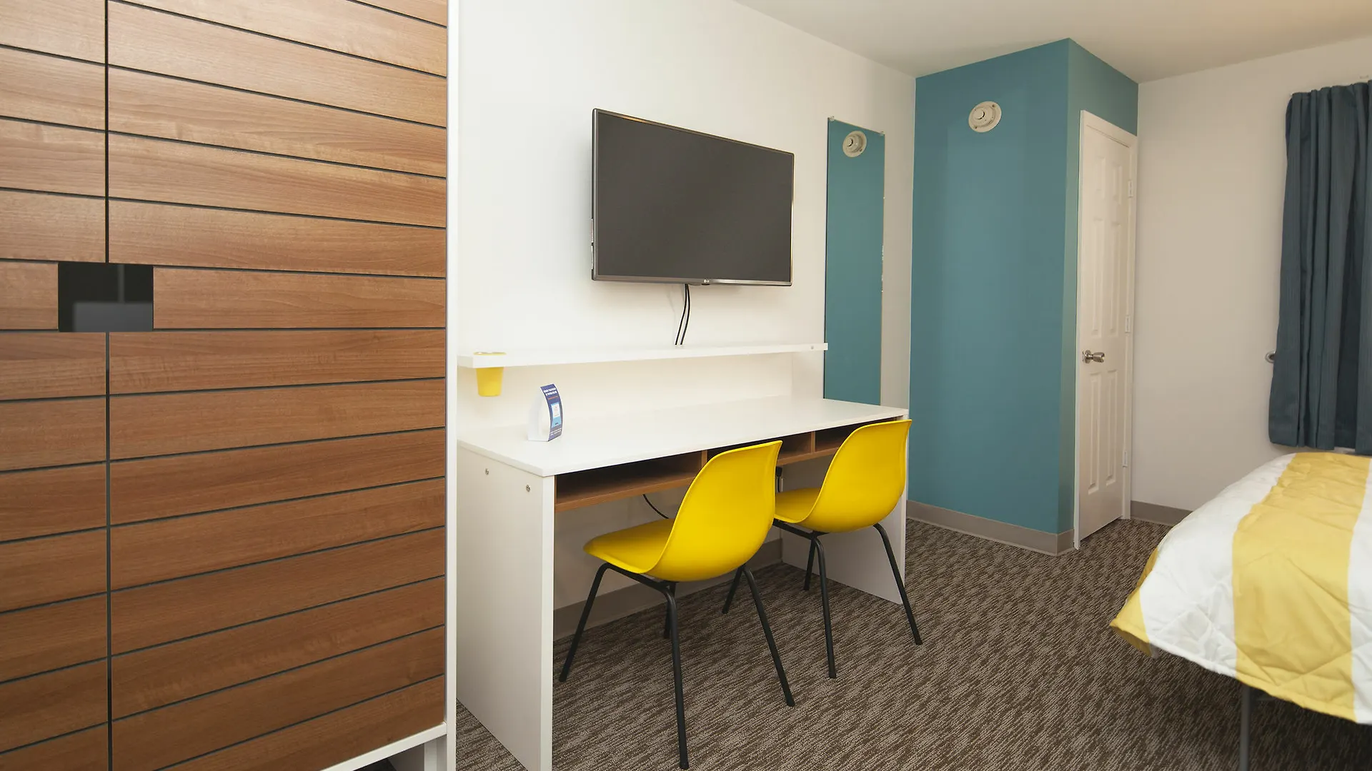 Hotel Intown Suites Extended Stay Newport News Va - City Center