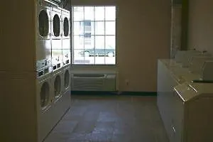 Intown Suites Extended Stay Newport News Va - City Center 美国